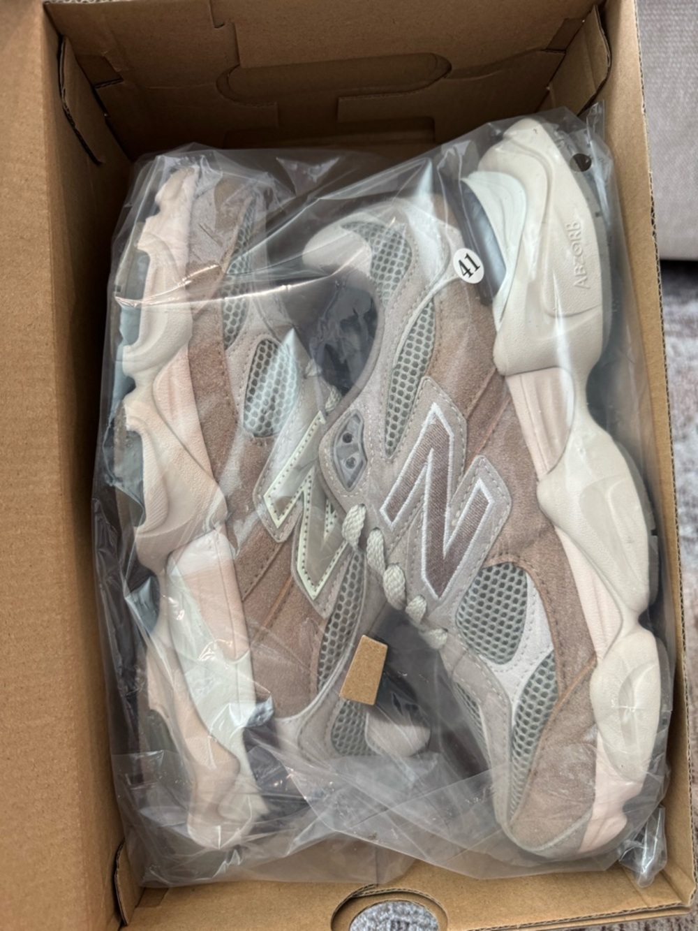 New Balance Neutral Beige & Cream Retro Runners